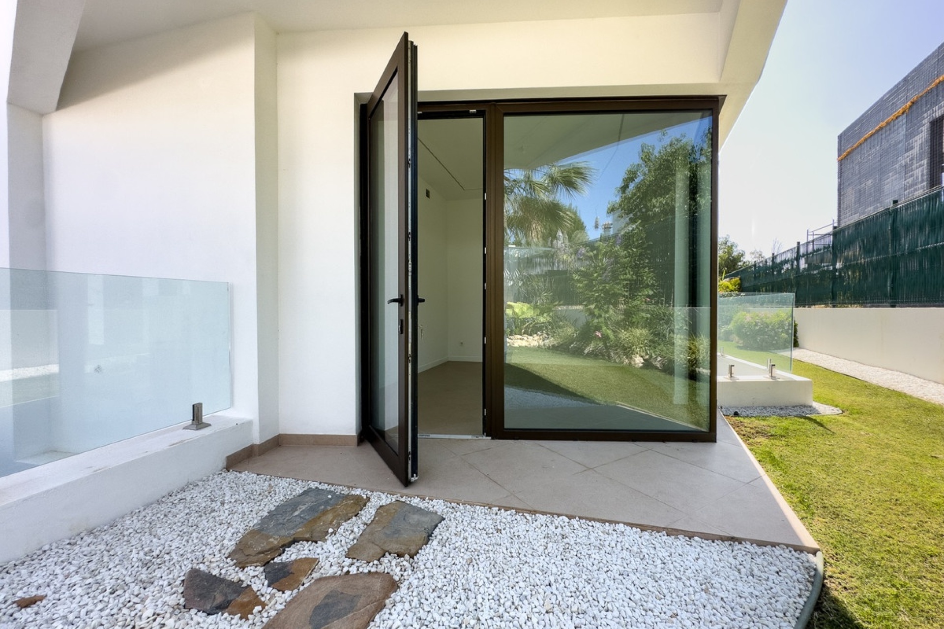 Resale - Villa - Estepona - Estepona Centro