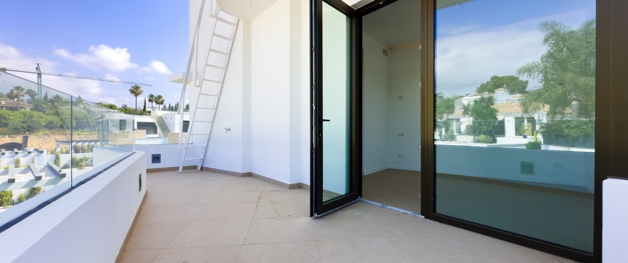 Resale - Villa - Estepona - Estepona Centro