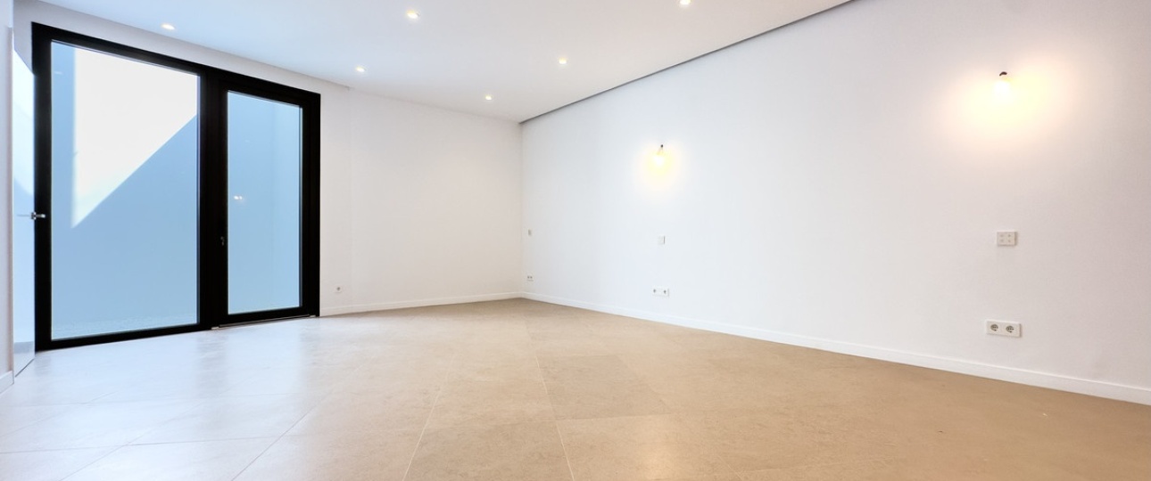 Resale - Villa - Estepona - Estepona Centro