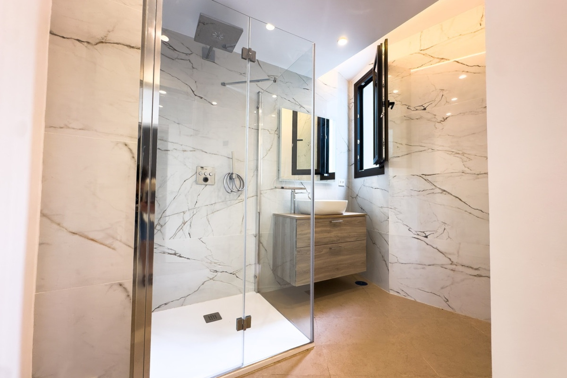Resale - Villa - Estepona - Estepona Centro