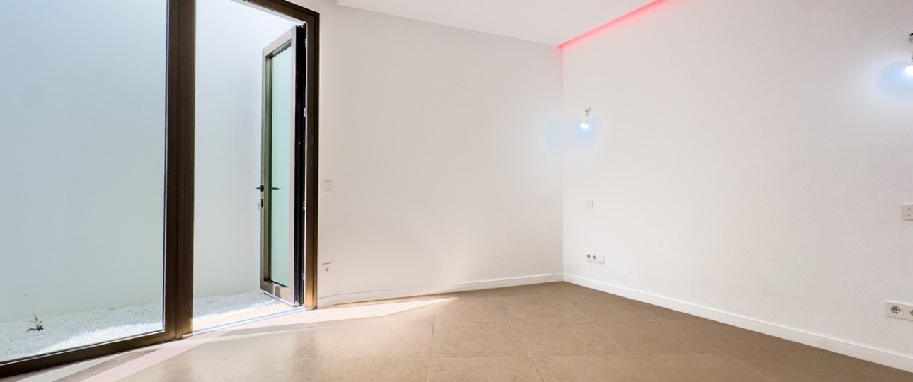 Resale - Villa - Estepona - Estepona Centro