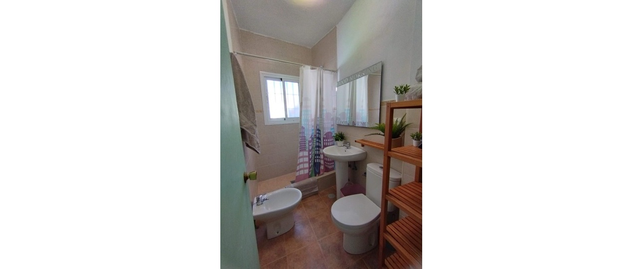 Resale - Villa - Estepona - Estepona Centro