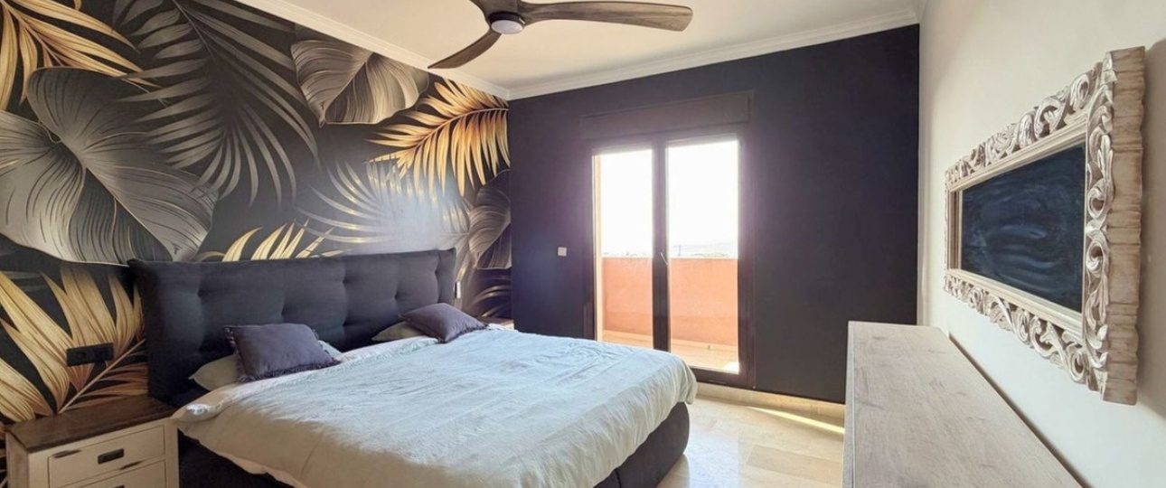 Resale - Villa - Estepona - Estepona Centro