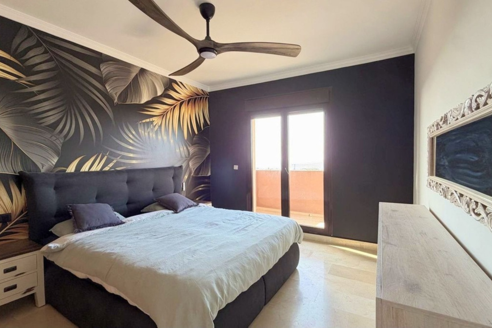 Resale - Villa - Estepona - Estepona Centro
