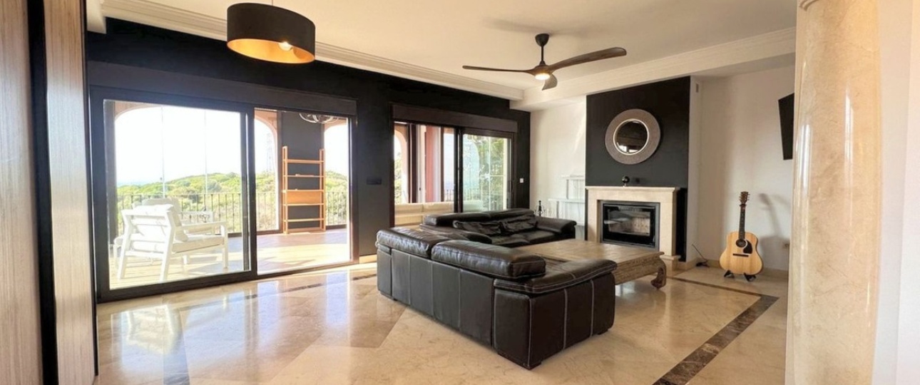 Resale - Villa - Estepona - Estepona Centro