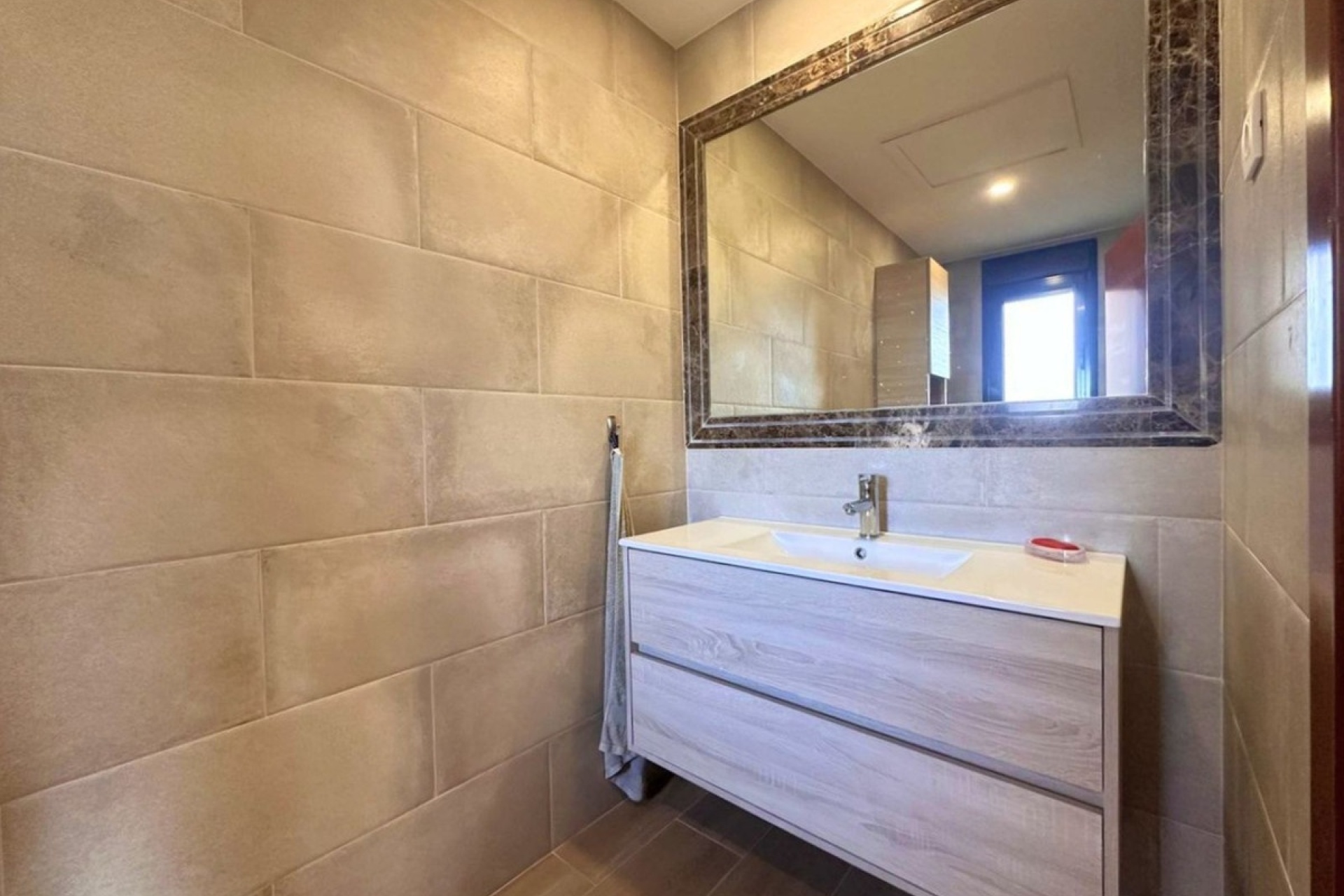 Resale - Villa - Estepona - Estepona Centro