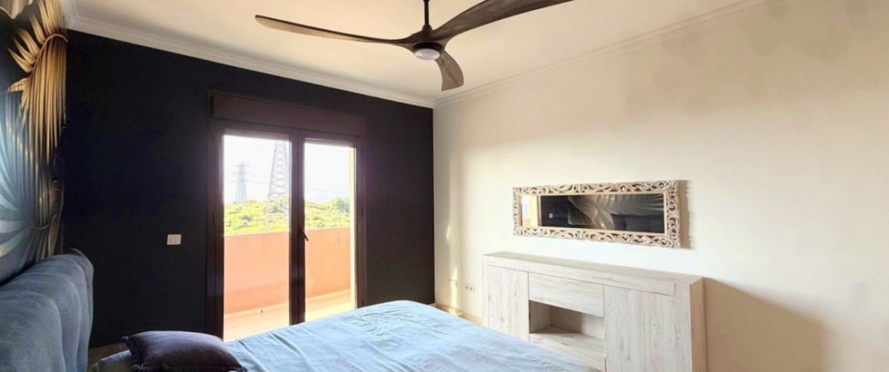 Resale - Villa - Estepona - Estepona Centro
