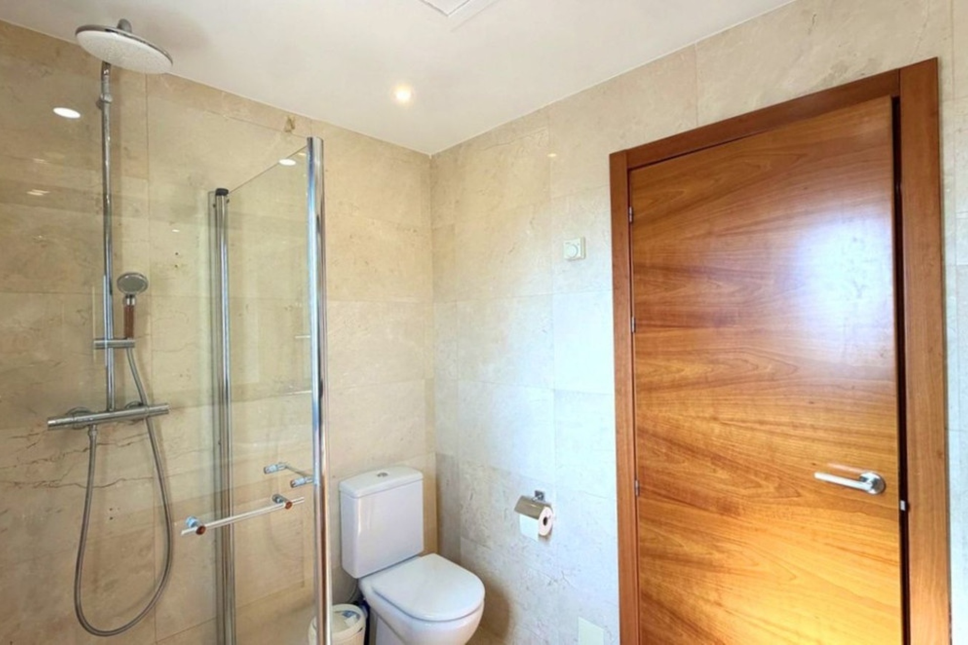 Resale - Villa - Estepona - Estepona Centro