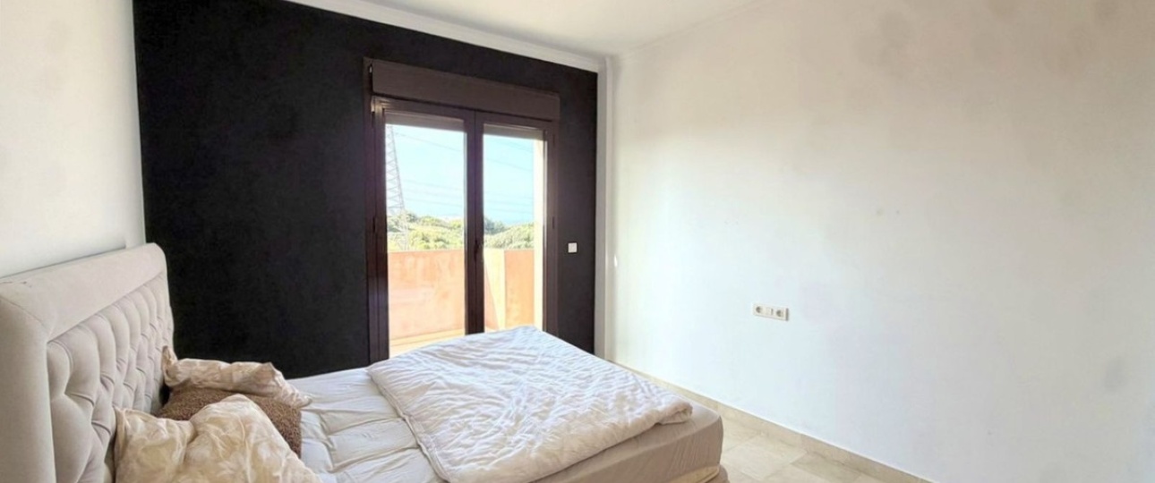 Resale - Villa - Estepona - Estepona Centro