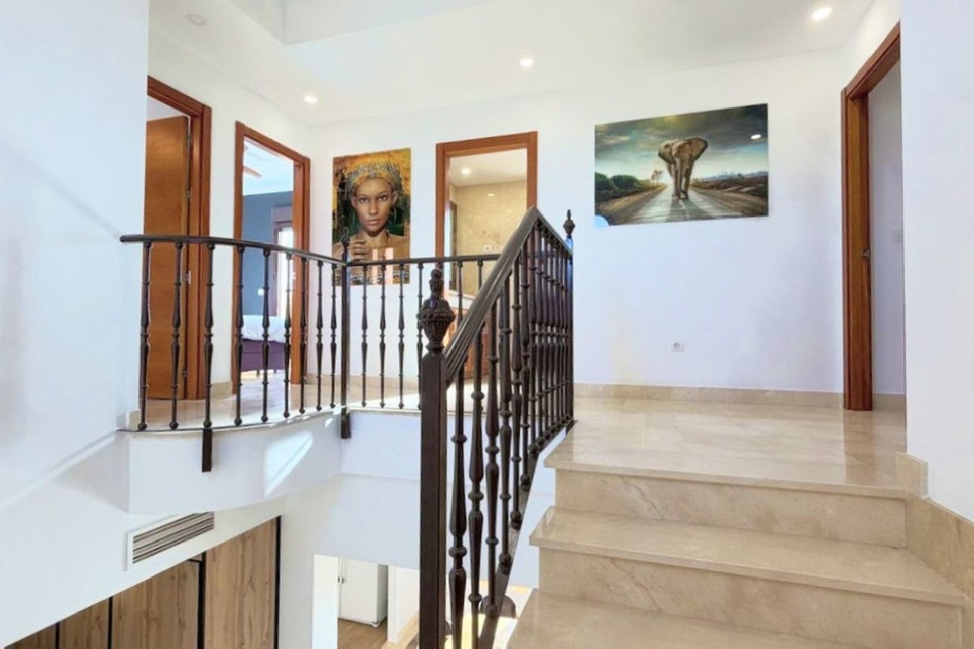 Resale - Villa - Estepona - Estepona Centro