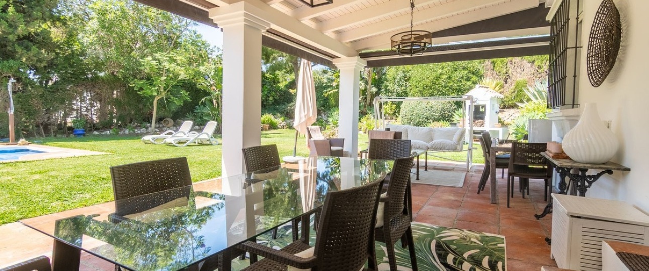 Resale - Villa - Estepona - Estepona Centro