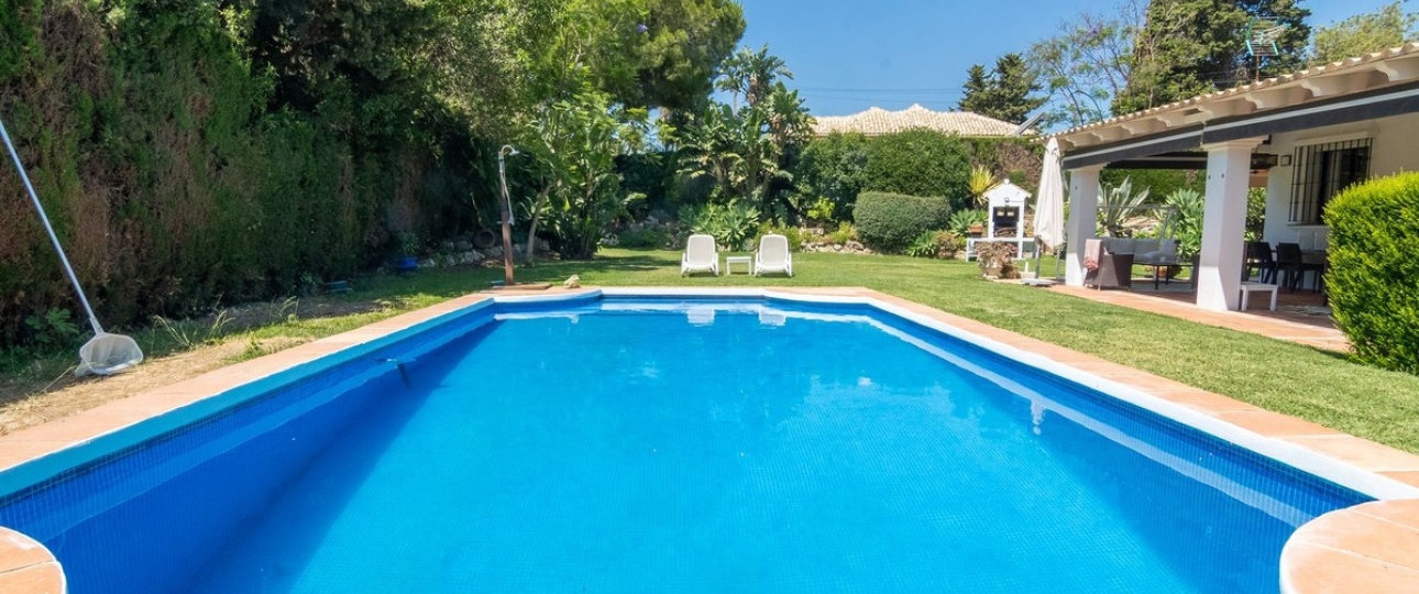 Resale - Villa - Estepona - Estepona Centro