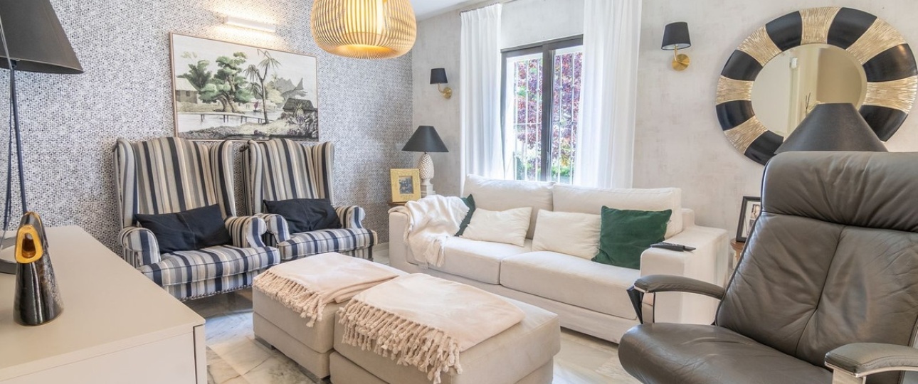 Resale - Villa - Estepona - Estepona Centro