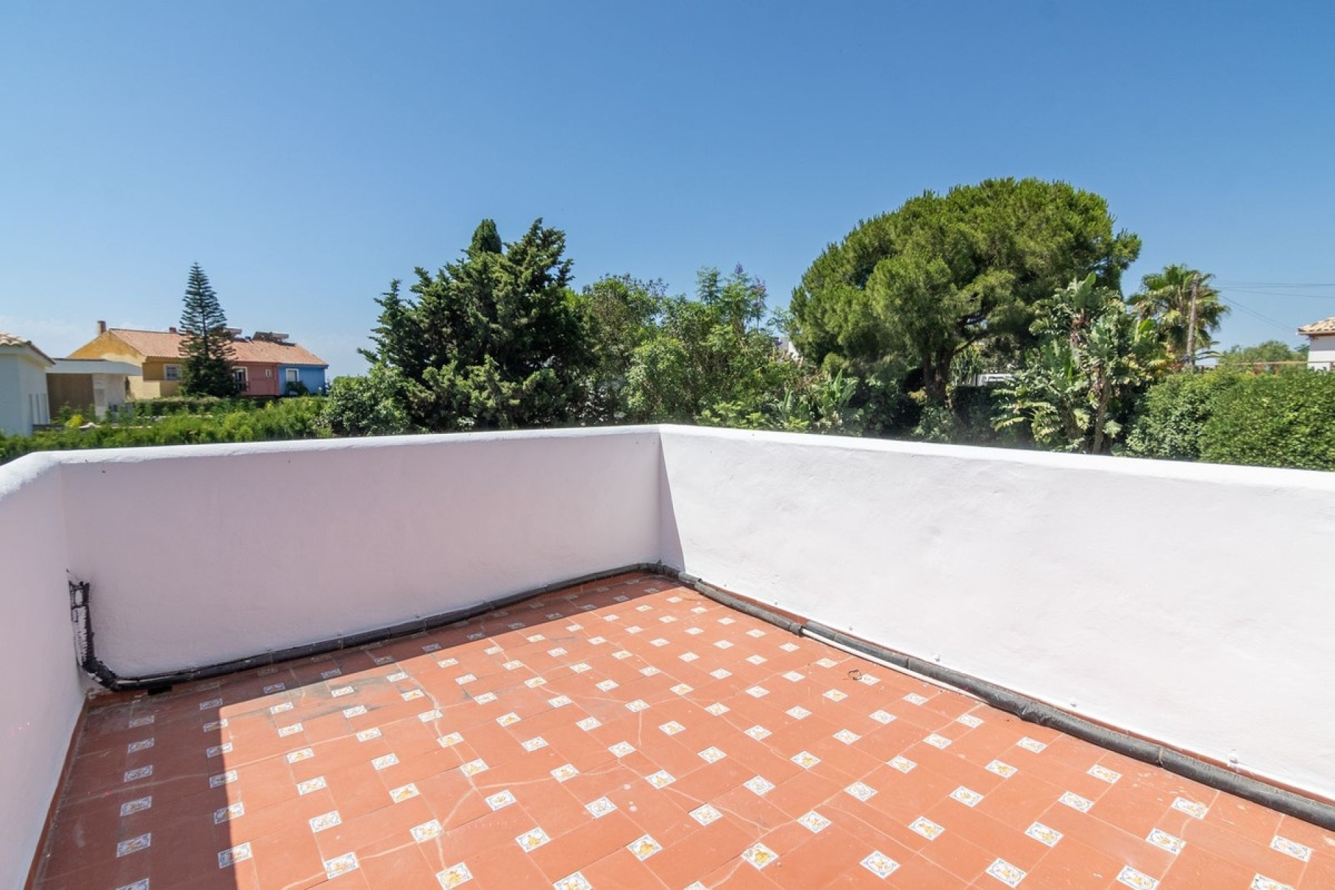 Resale - Villa - Estepona - Estepona Centro
