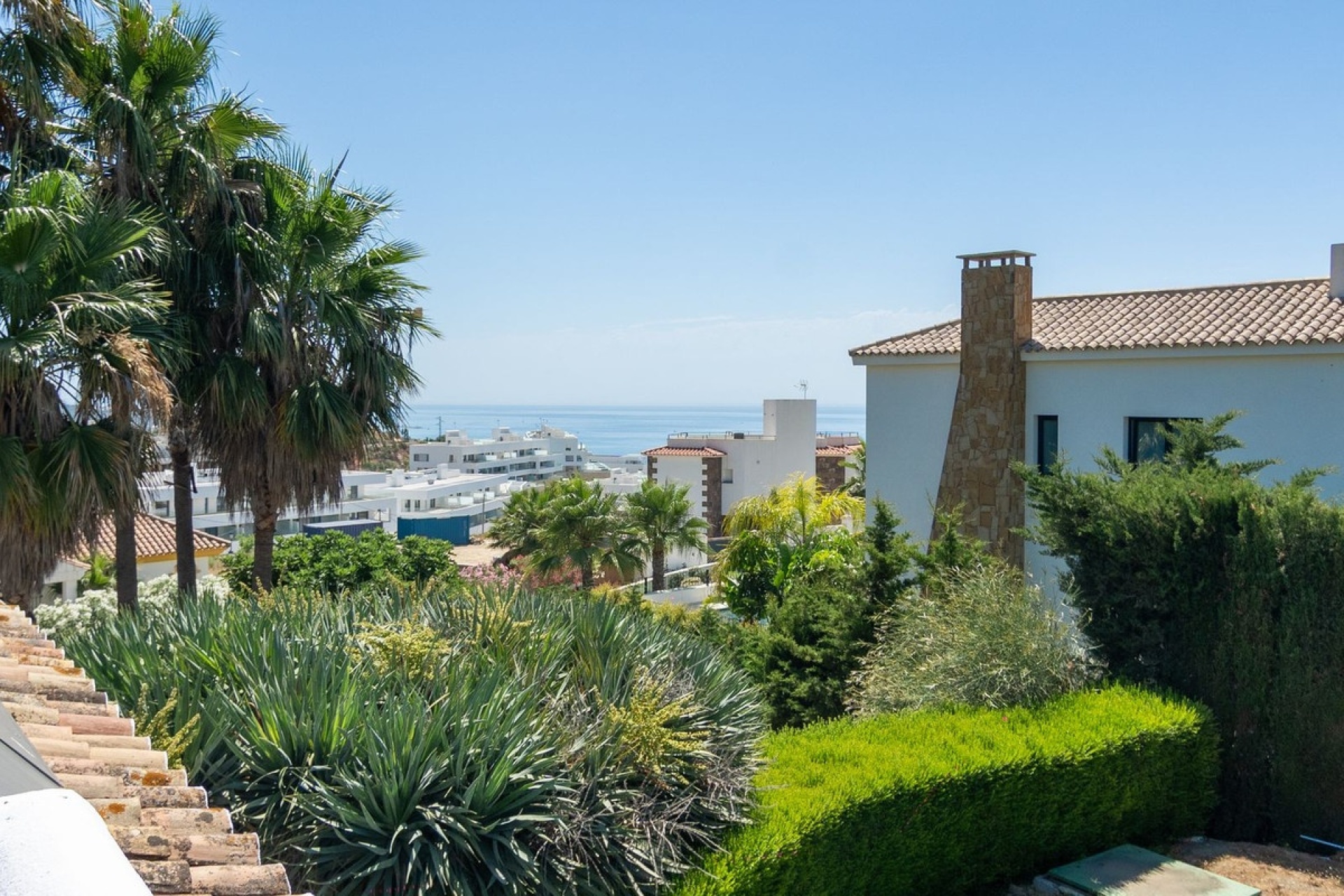 Resale - Villa - Estepona - Estepona Centro