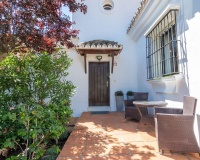 Resale - Villa - Estepona - Estepona Centro