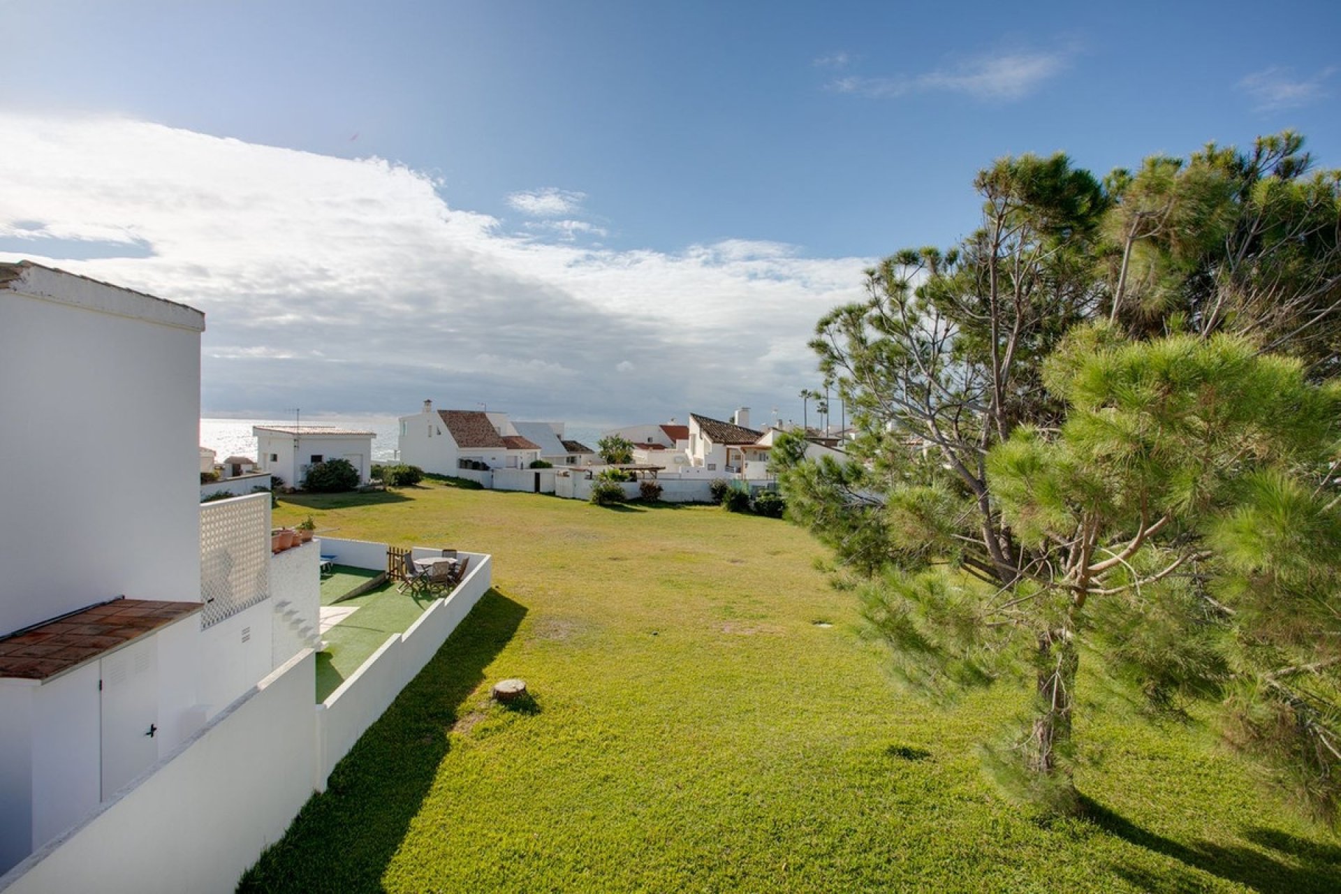 Resale - Villa - Estepona - Estepona Centro