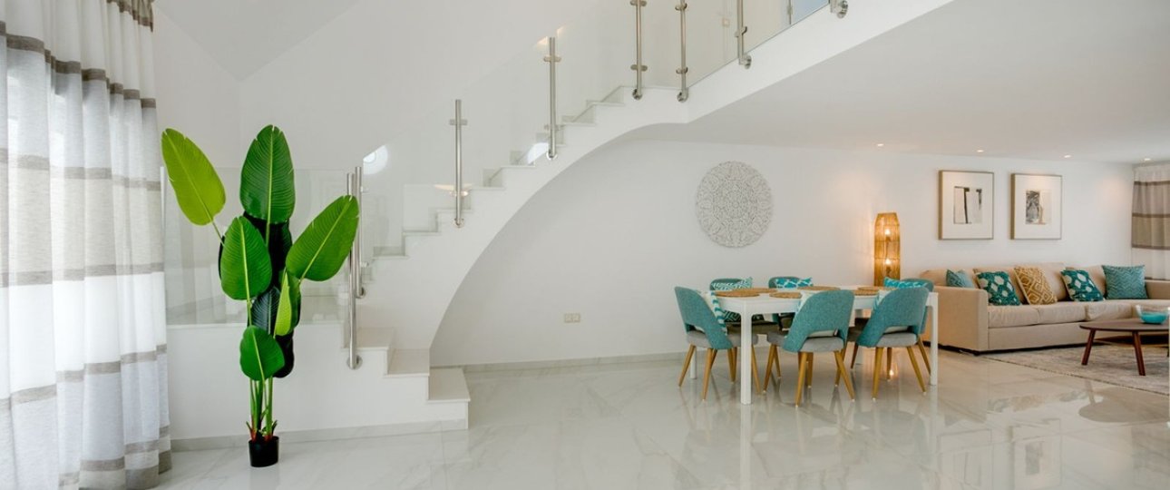 Resale - Villa - Estepona - Estepona Centro