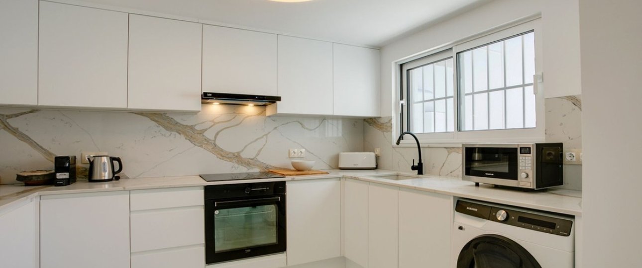 Resale - Villa - Estepona - Estepona Centro