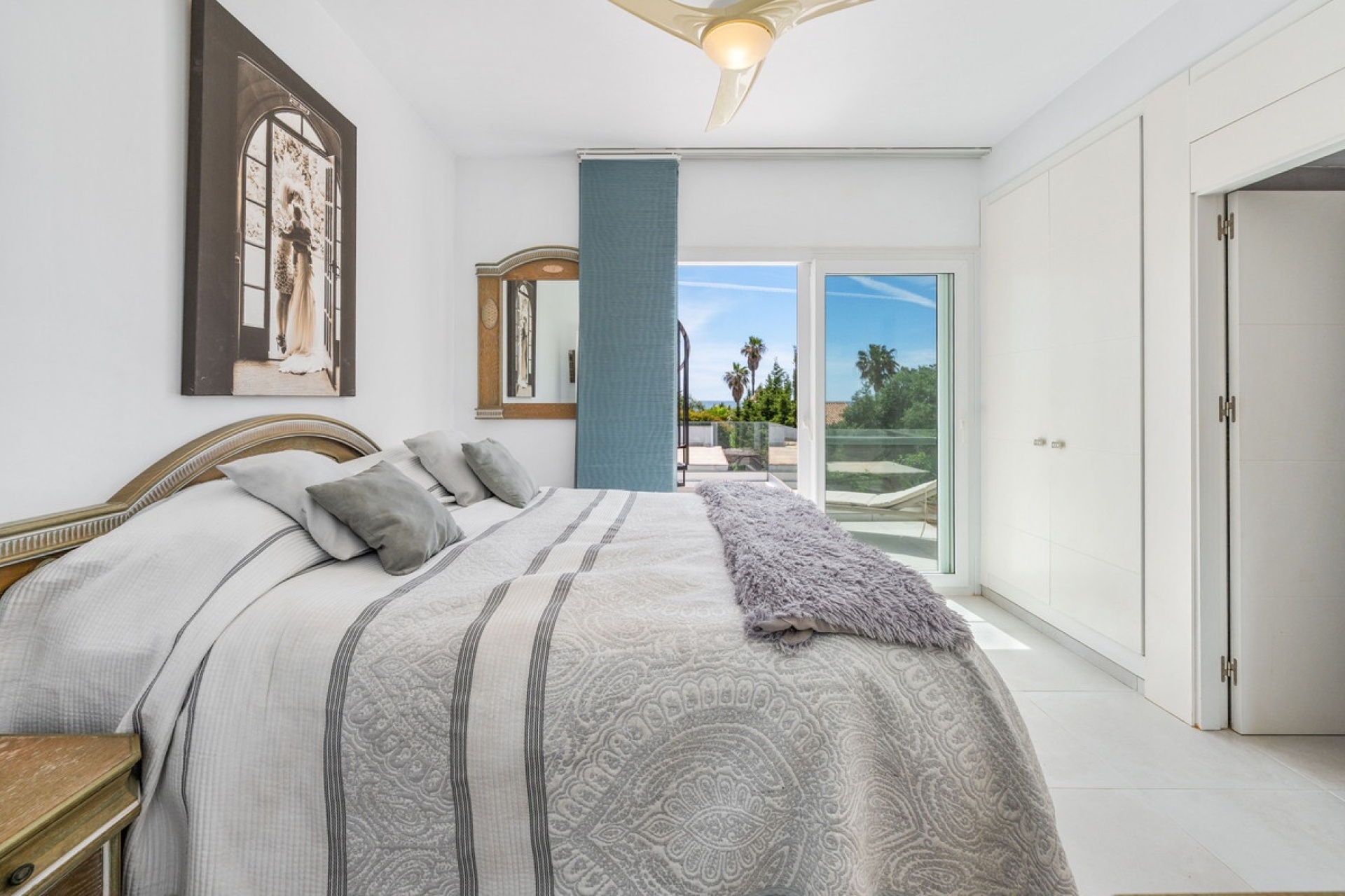 Resale - Villa - Estepona - Estepona Centro