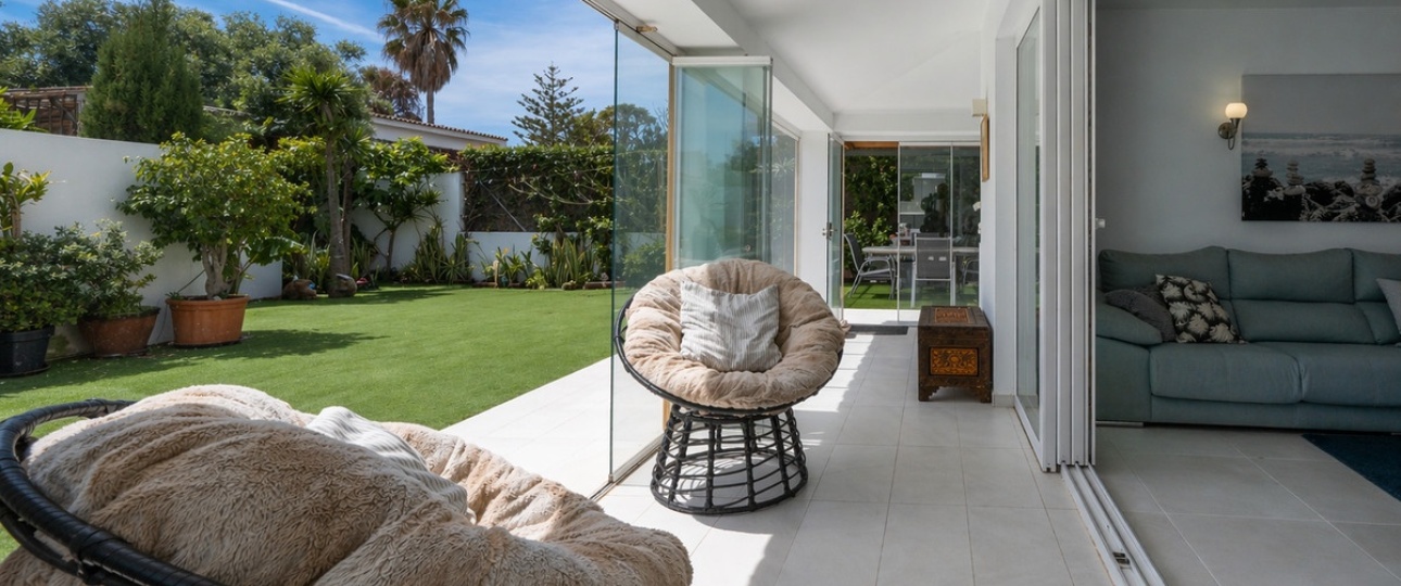 Resale - Villa - Estepona - Estepona Centro