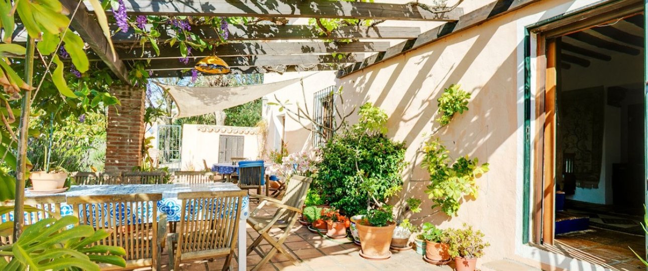 Resale - Villa - Estepona - Estepona Centro