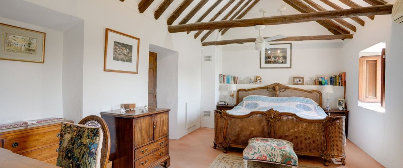 Resale - Villa - Estepona - Estepona Centro
