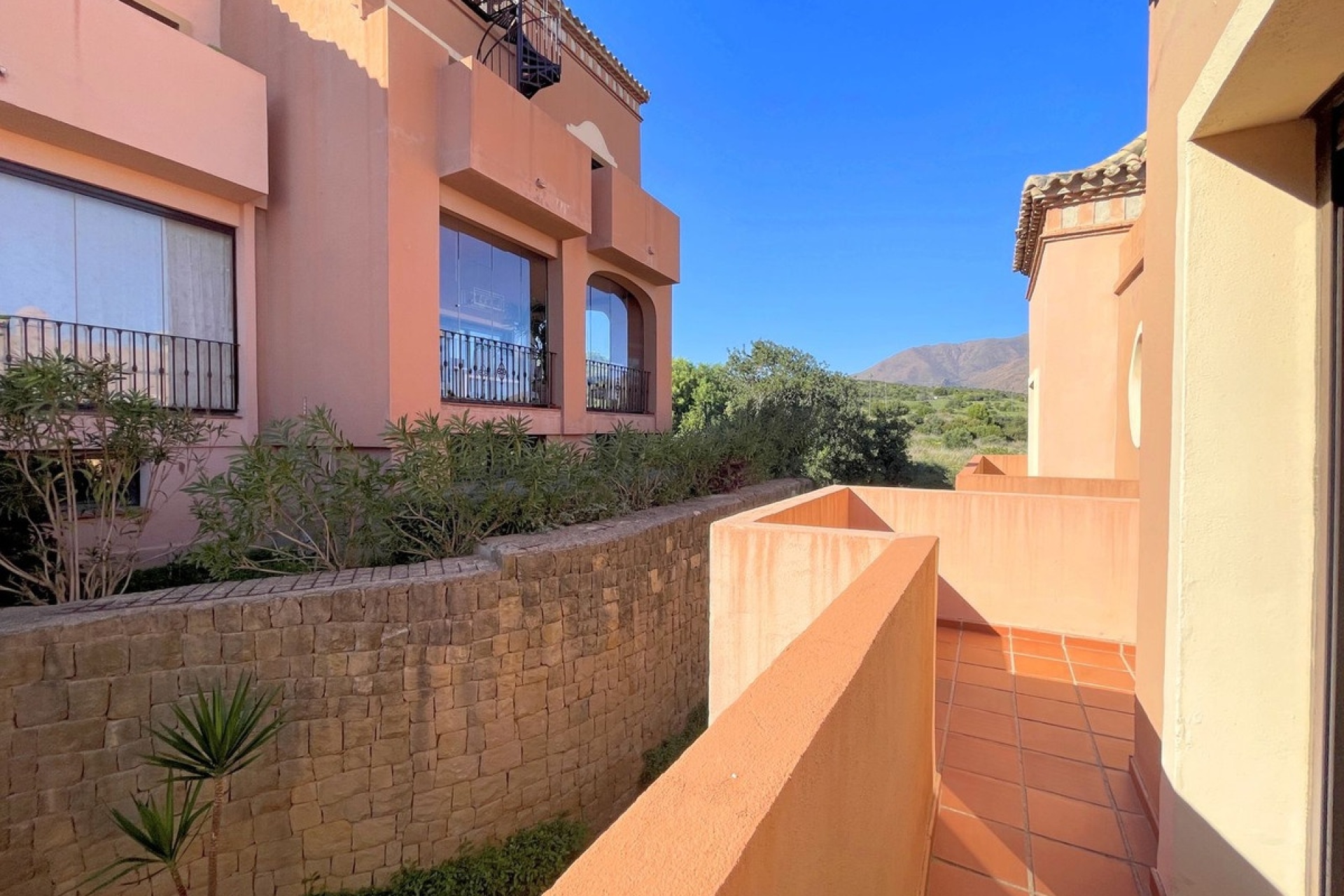 Resale - Villa - Estepona - Estepona Centro