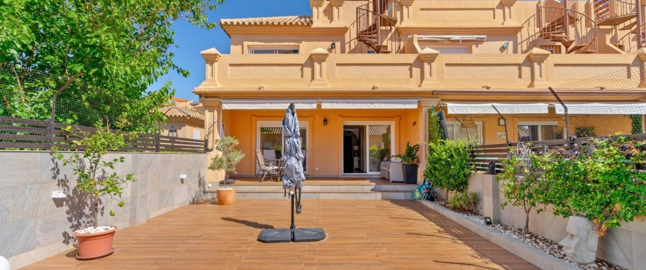 Resale - Villa - Estepona - Estepona Centro