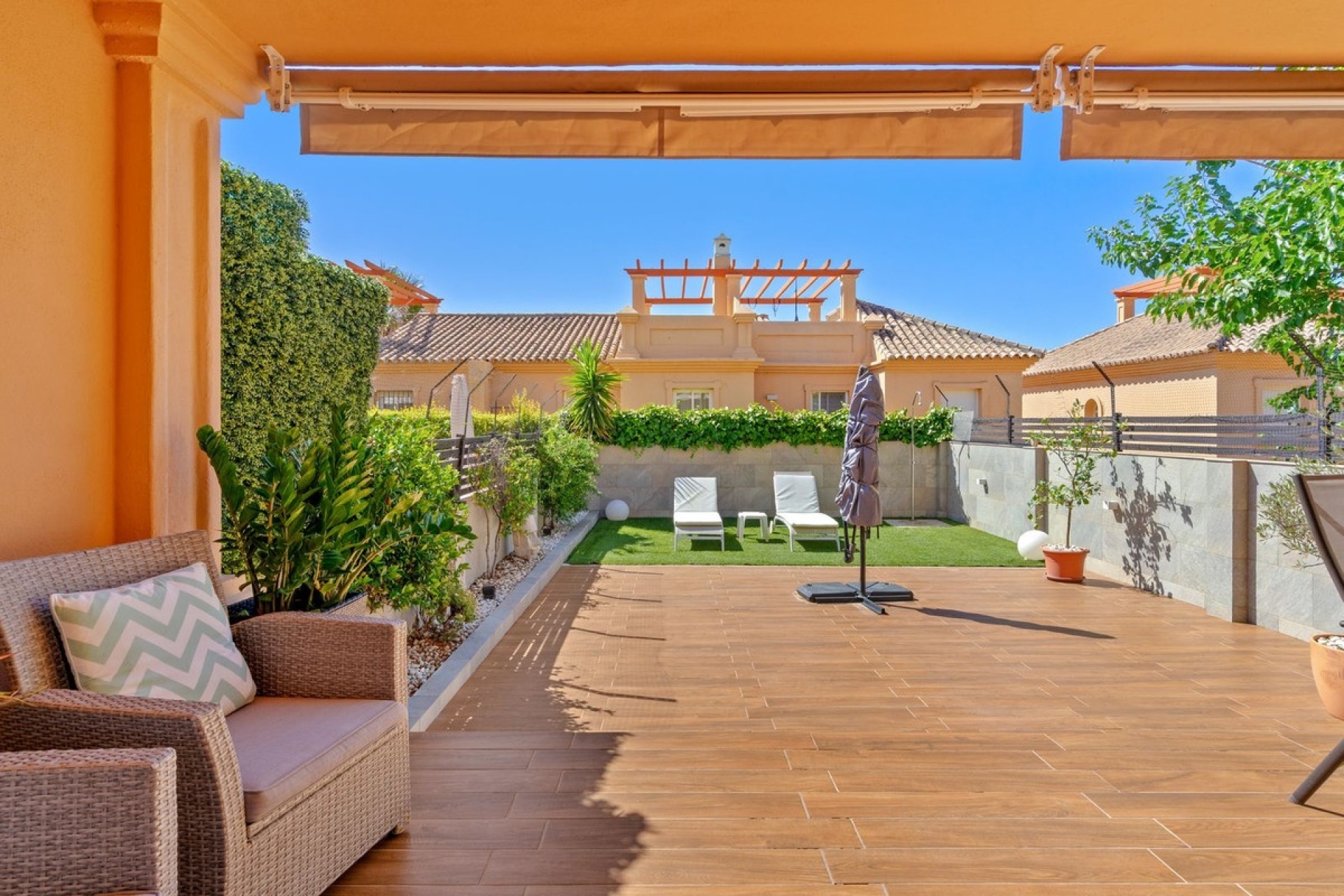 Resale - Villa - Estepona - Estepona Centro