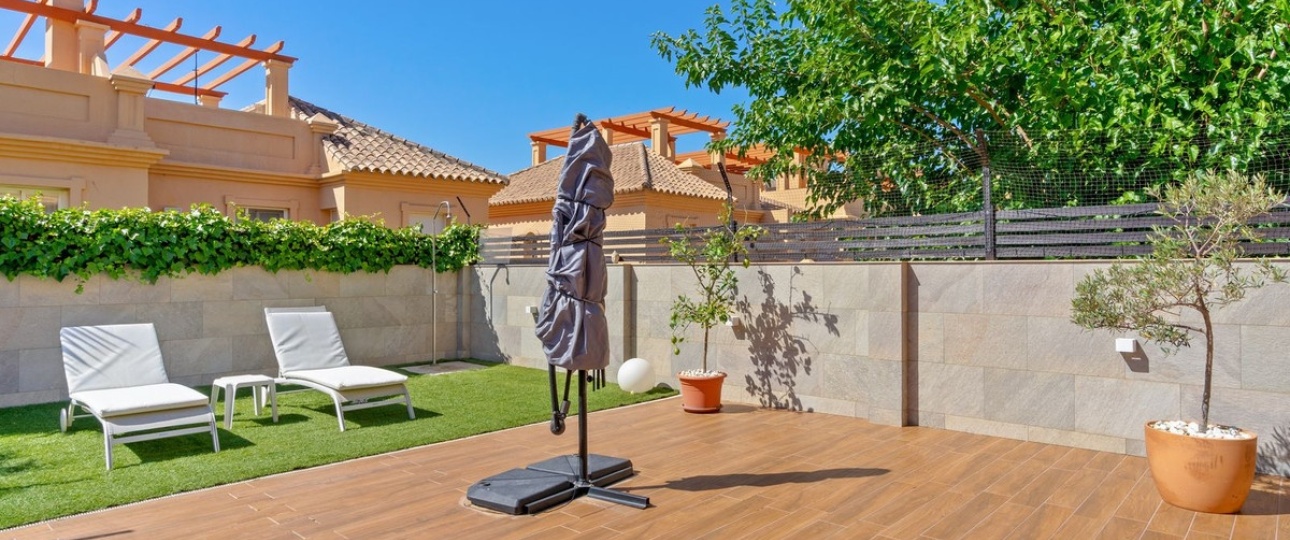 Resale - Villa - Estepona - Estepona Centro