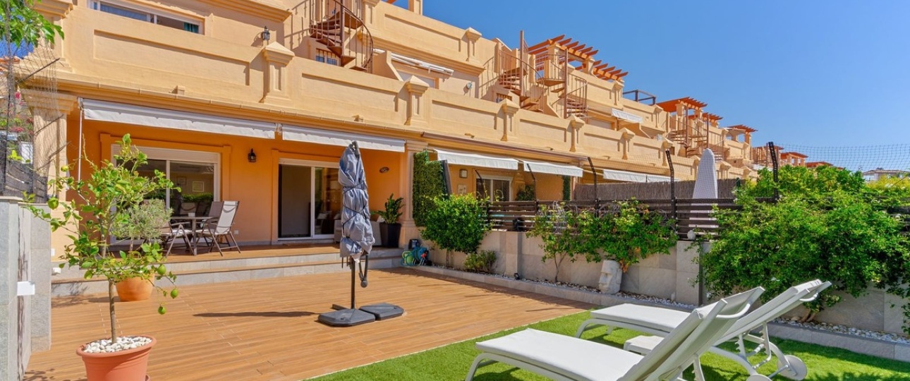 Resale - Villa - Estepona - Estepona Centro