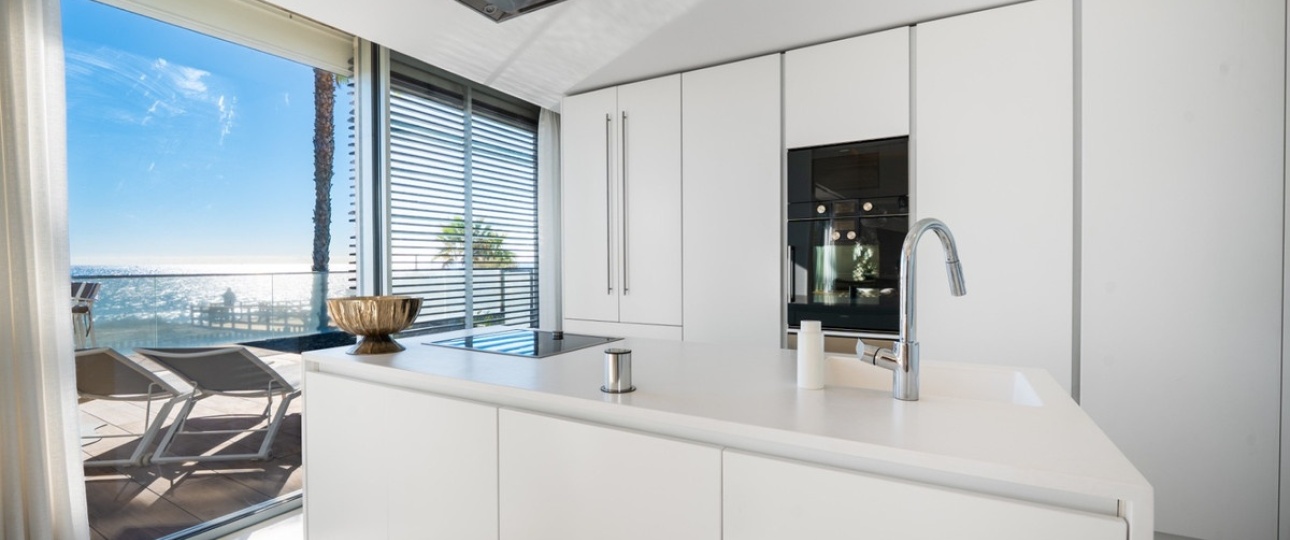Resale - Villa - Estepona - Estepona Centro