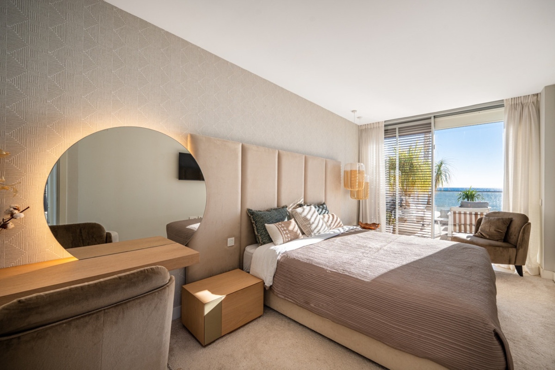 Resale - Villa - Estepona - Estepona Centro