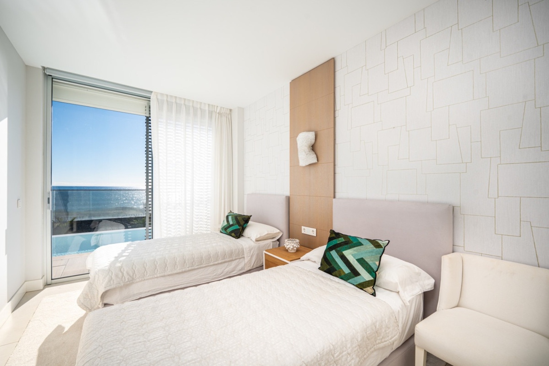 Resale - Villa - Estepona - Estepona Centro