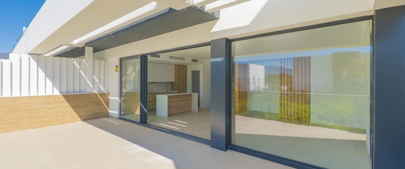 Resale - Villa - Estepona - Estepona Centro