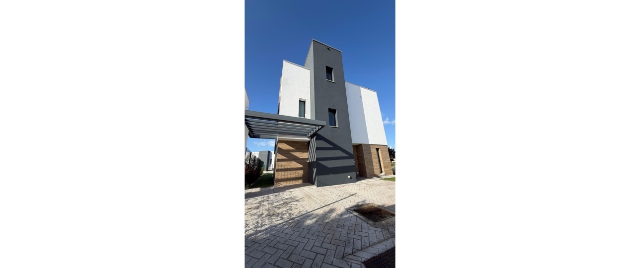 Resale - Villa - Estepona - Estepona Centro