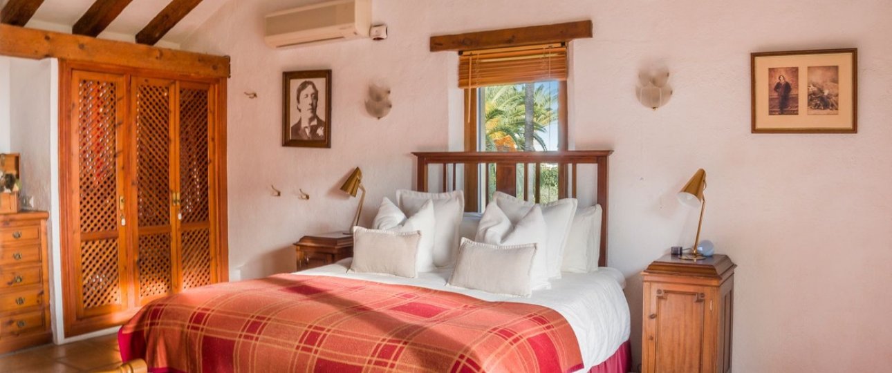 Resale - Villa - Estepona - Estepona Centro