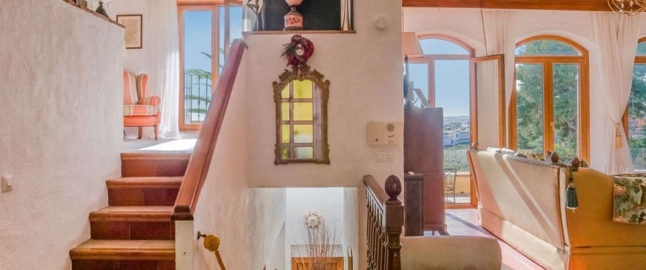 Resale - Villa - Estepona - Estepona Centro