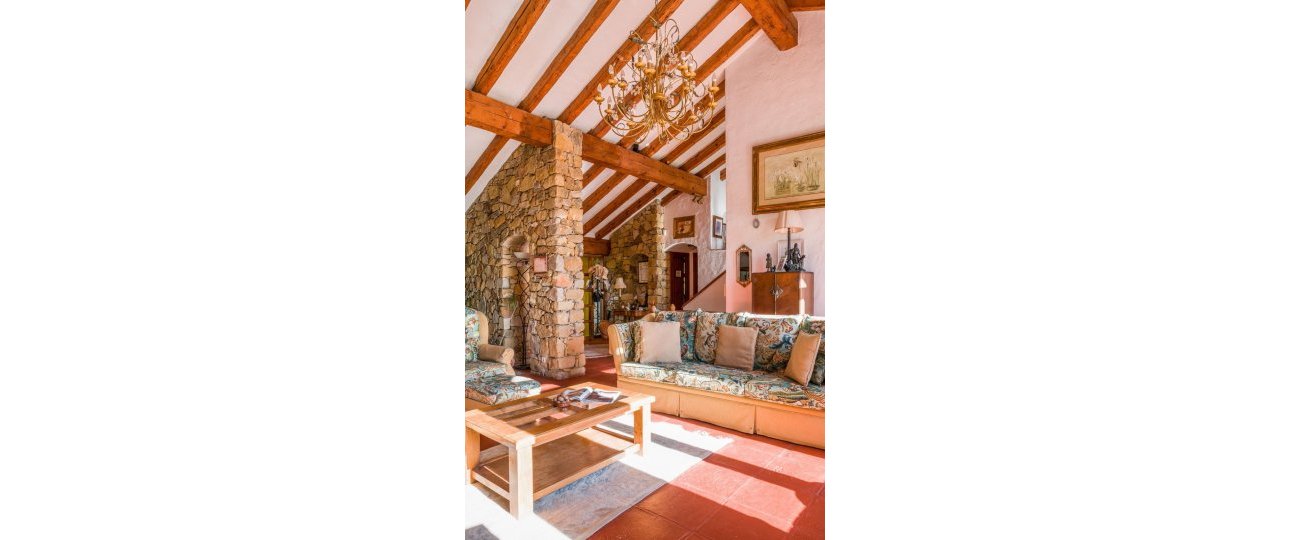 Resale - Villa - Estepona - Estepona Centro