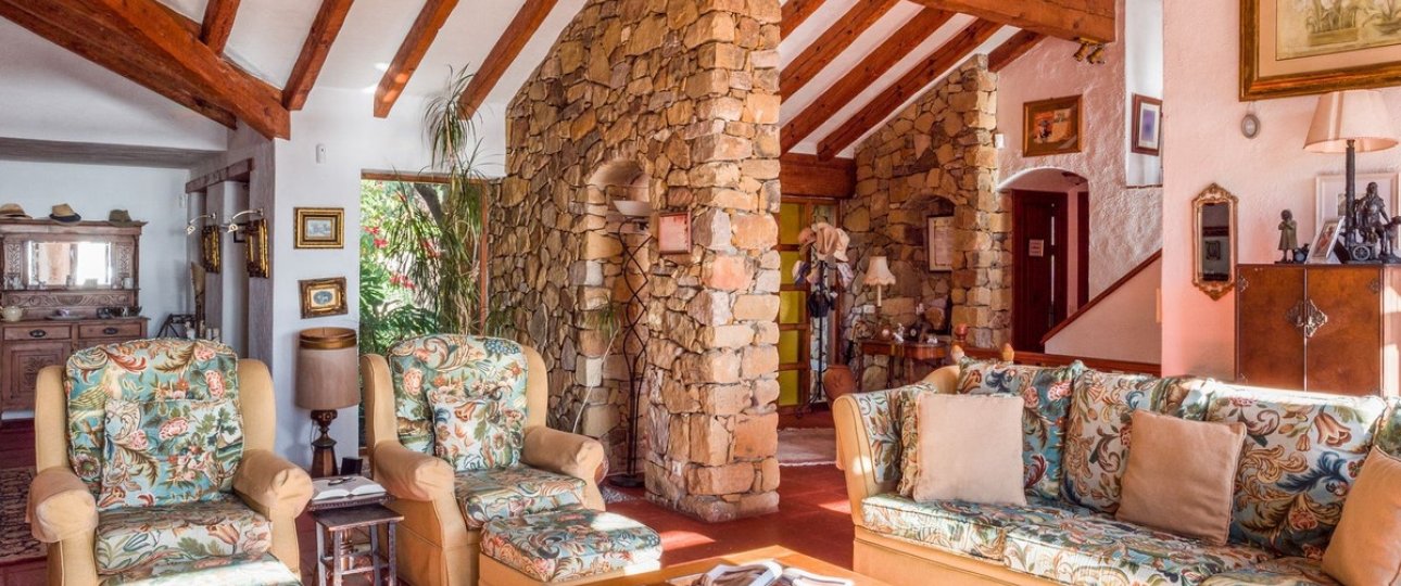 Resale - Villa - Estepona - Estepona Centro