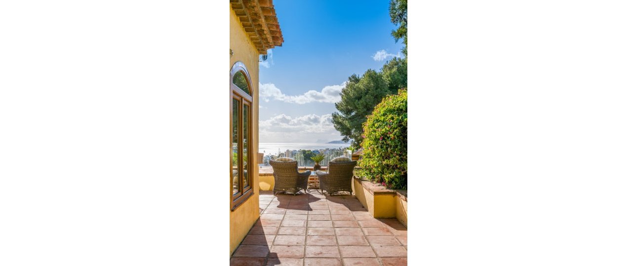 Resale - Villa - Estepona - Estepona Centro