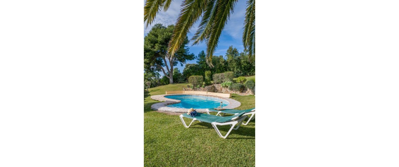Resale - Villa - Estepona - Estepona Centro