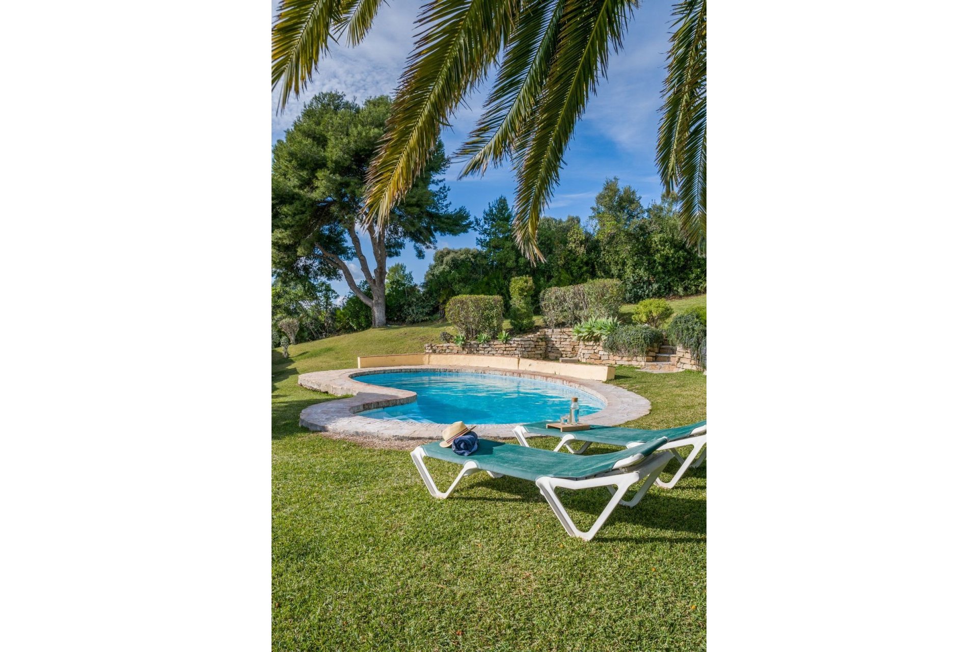 Resale - Villa - Estepona - Estepona Centro