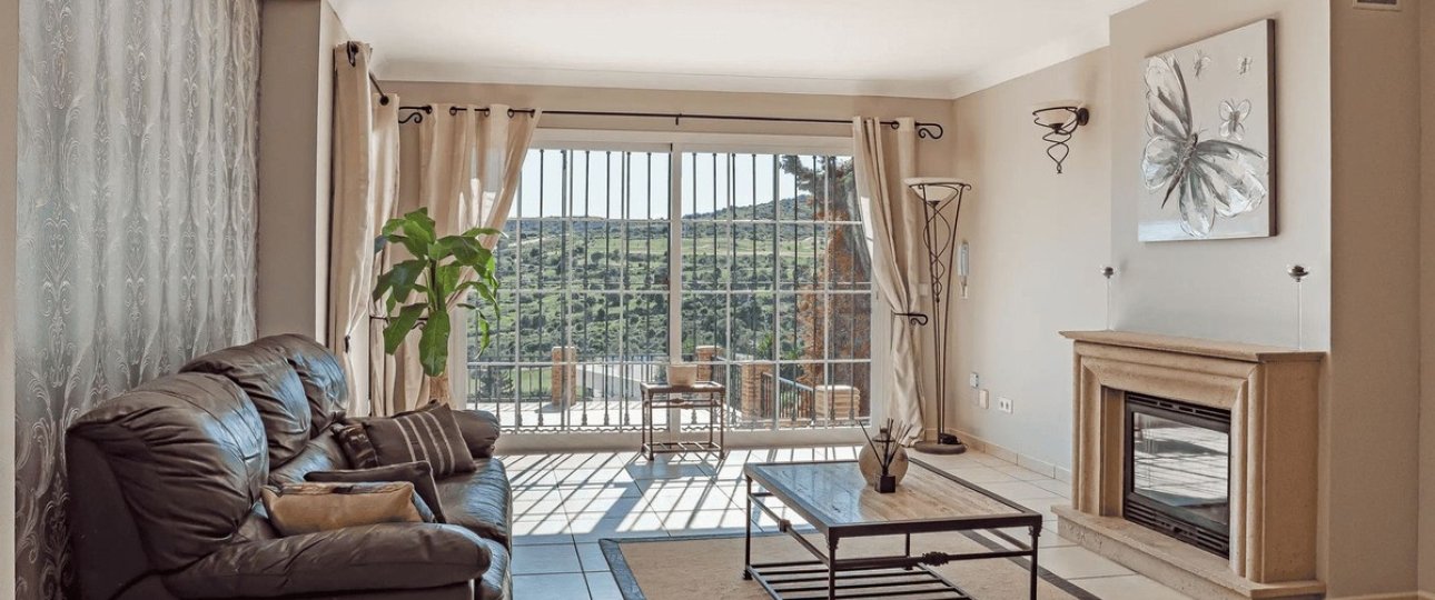 Resale - Villa - Estepona - Estepona Centro