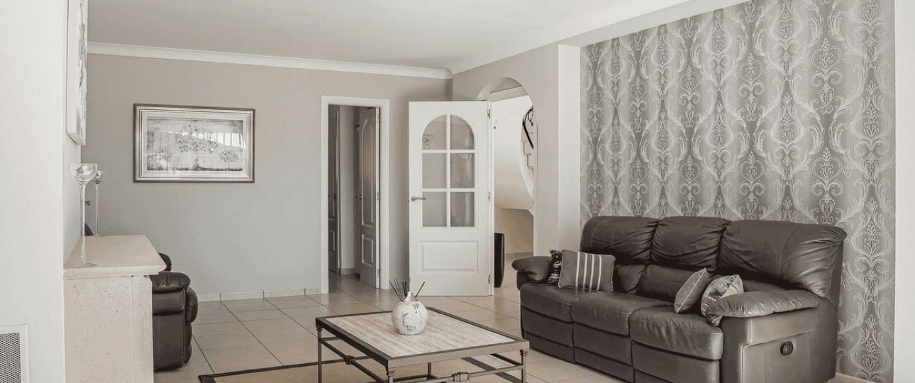 Resale - Villa - Estepona - Estepona Centro