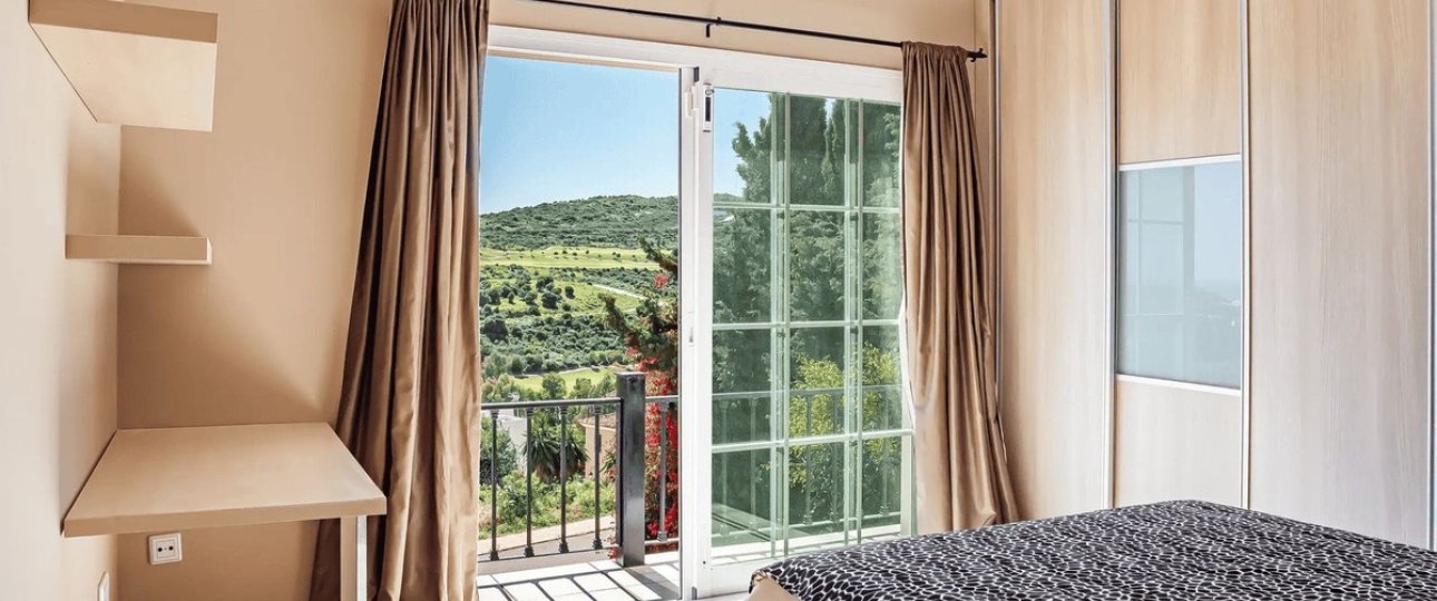 Resale - Villa - Estepona - Estepona Centro