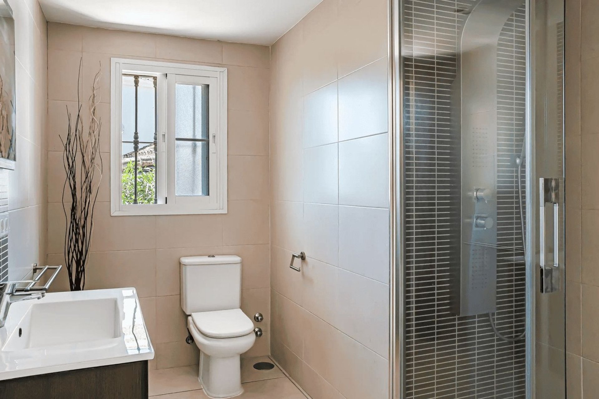Resale - Villa - Estepona - Estepona Centro