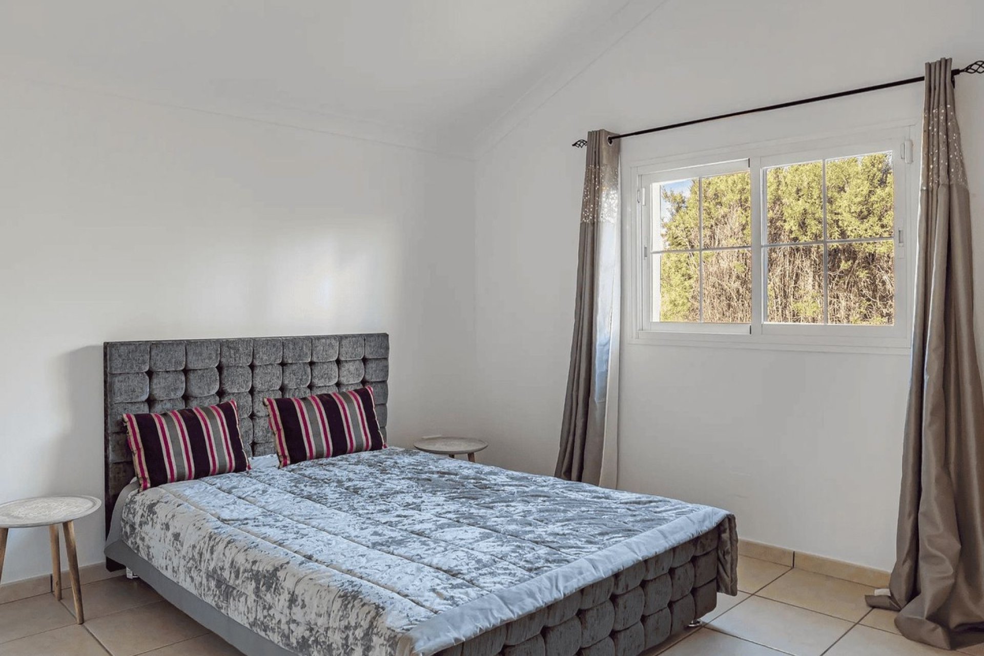 Resale - Villa - Estepona - Estepona Centro