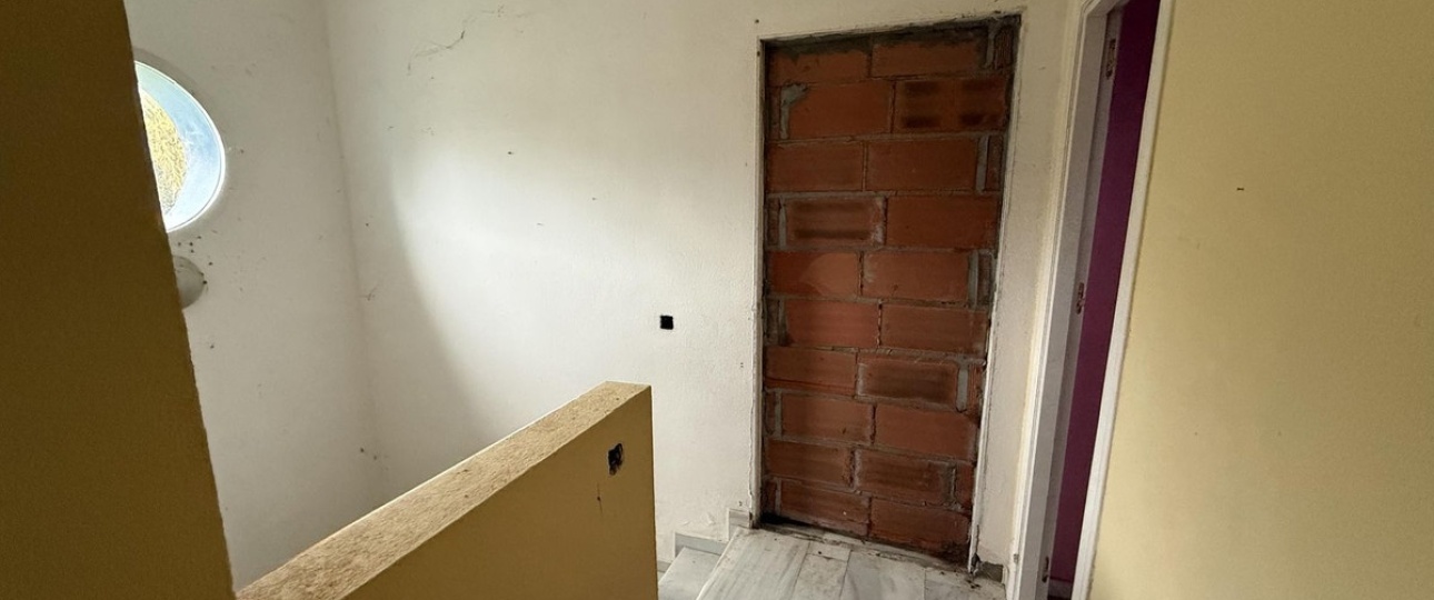 Resale - Villa - Estepona - Estepona Centro